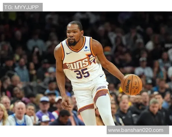 杜兰特对足球明星的热爱与追随背后的故事与原因分析